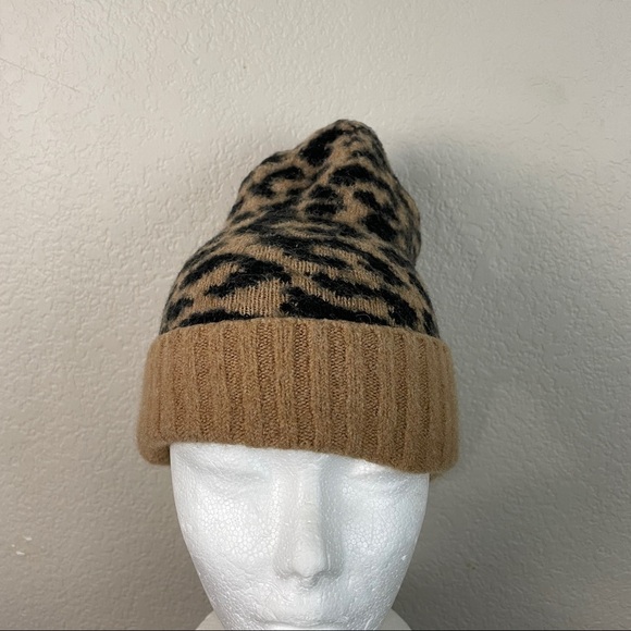 Accessories - J Crew Tiger Beanie Hat Womans